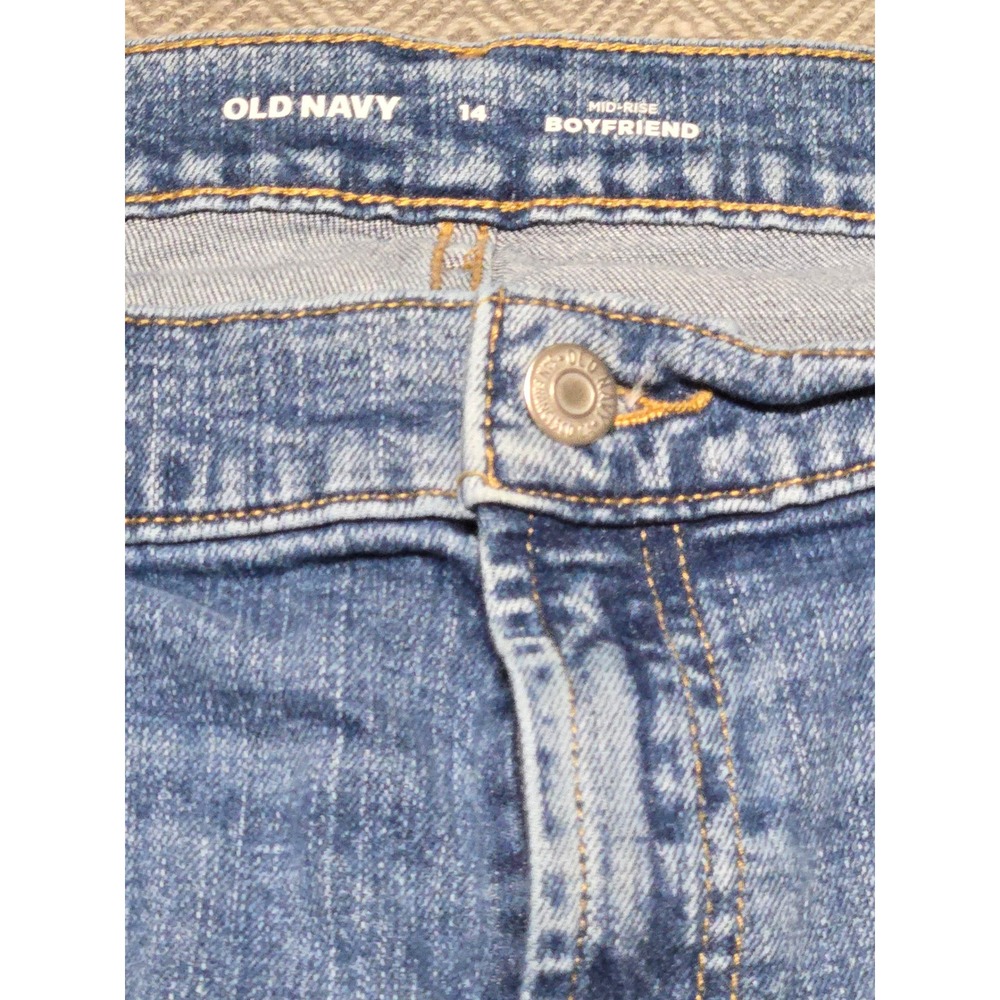 Old Navy Mid Rise Boyfriend Jeans Blue Wash Size 14 Distressed‎ Casual - Picture 3 of 6